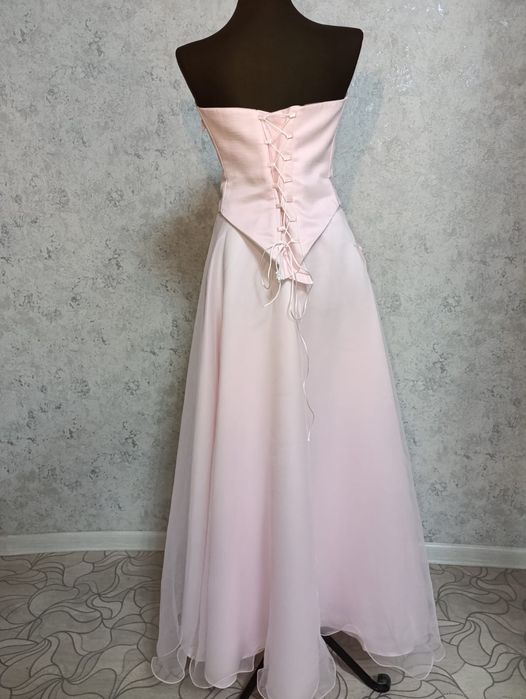 Продам свадебное платье, новое.