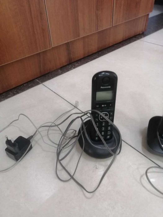 Аналоговая АТС Panasonic + 2 офисных телефона + 2 радиотелефона