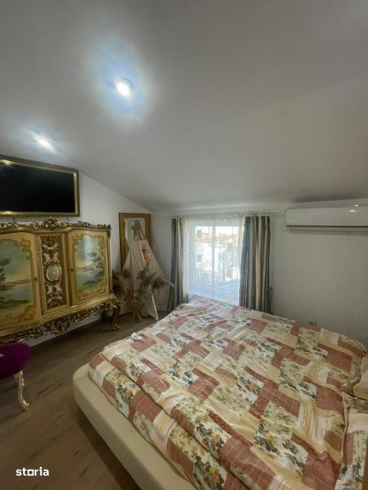 Casa individuala 200 mp, teren 4.5 ari, zona Vasile Alecsandri