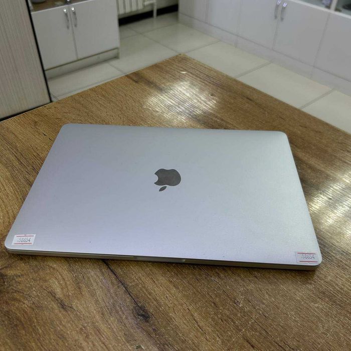 А21 / Ноутбук Apple MacBook Pro / sk158654