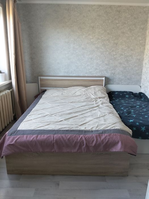 Строителей 24 продам квартиру