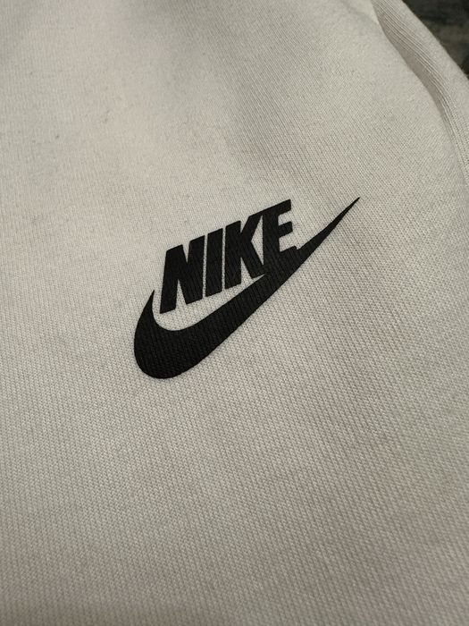 pantaloni scurti Nike tech, 3/4