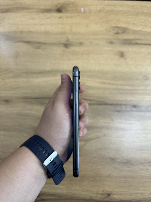 iPhone 11 64GB Black