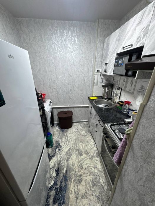 Продается 2х комнатная квартира в центре чарвака