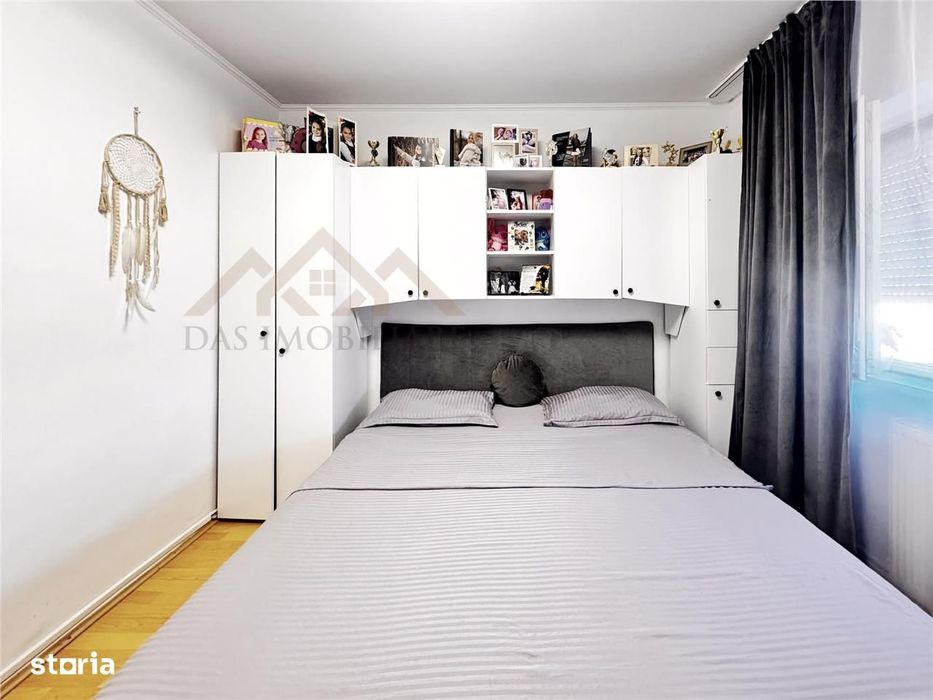 Apartament 2 camere decomandat, bld. Republicii , zona Pol. Sf. Ioan
