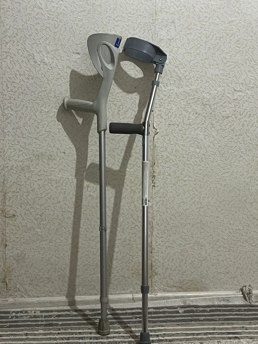 Костыли подлокотники