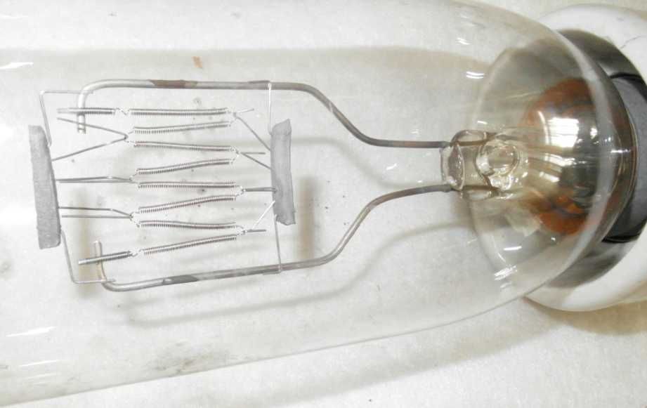 Лампа 220 В 1000 ВТ