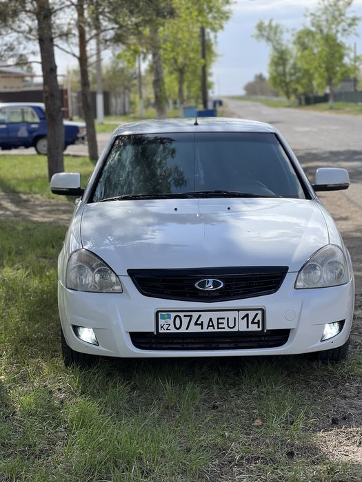 Продам приору 1 срочно