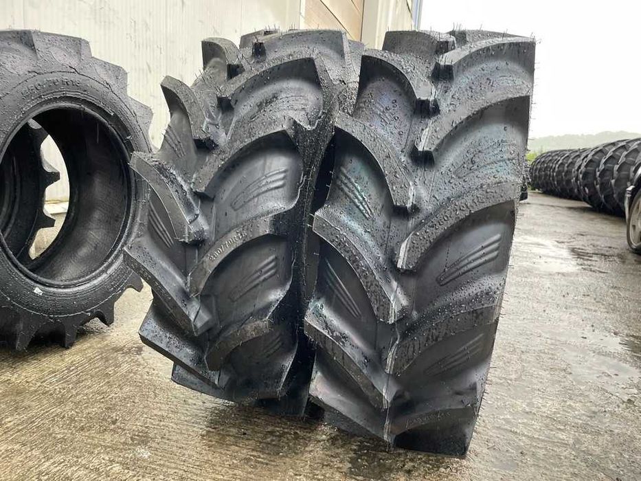 Cauciucuri noi pentru tractor massey ferguson 280/70R18 OZKA