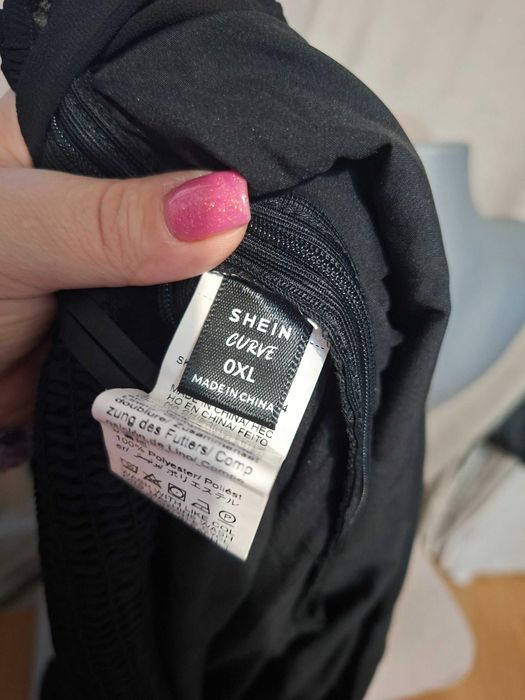 Рокля тип гащеризон