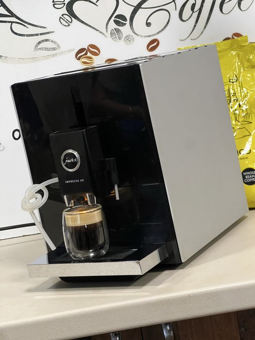 Кафемашина кафе автомат Jura IMPRESSA A9 с гаранция