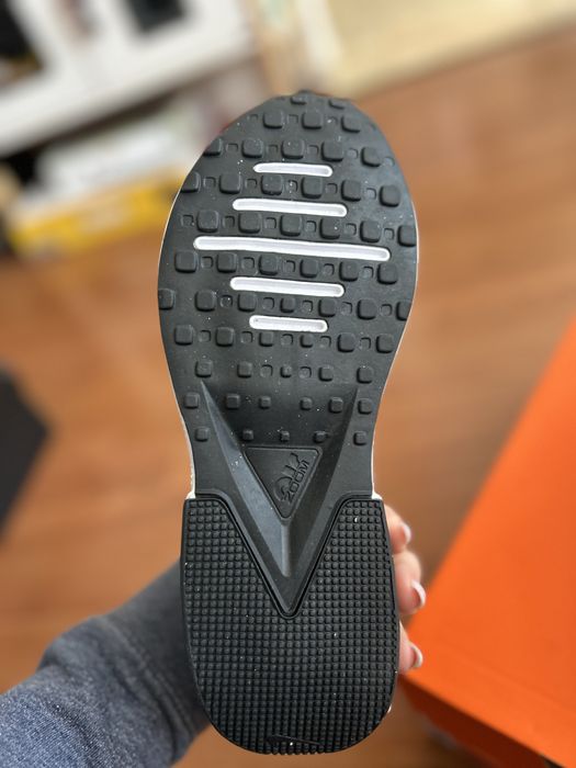 Чисто нови Маратонки Nike