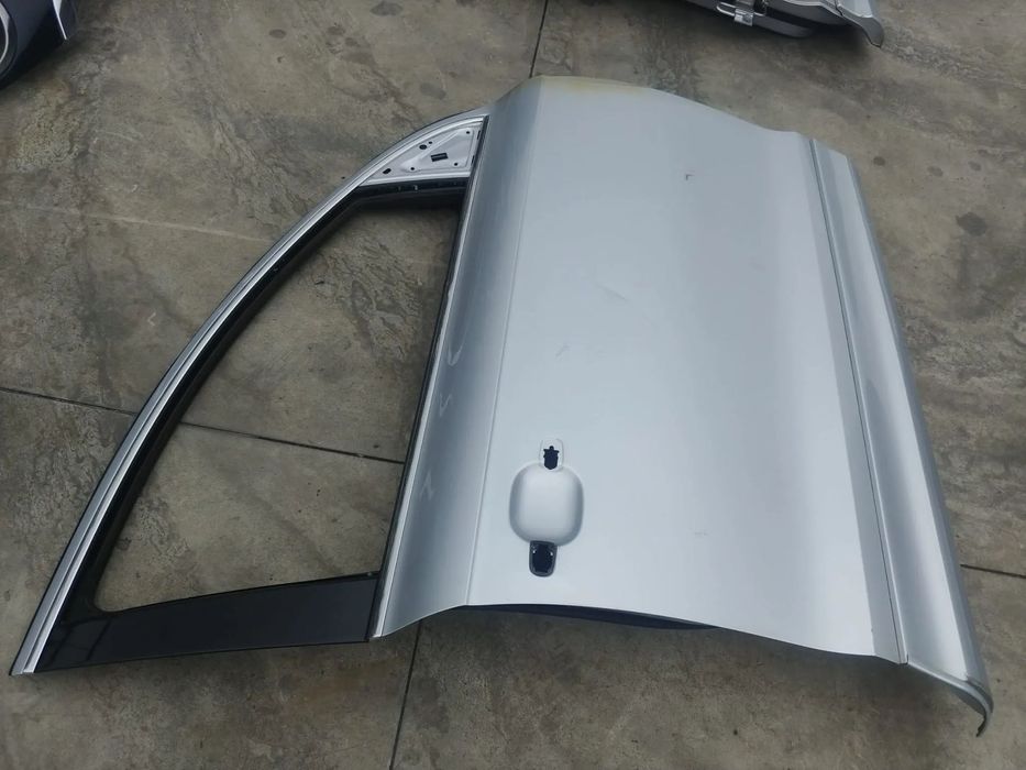 usa portiera dreapta fata audi q7 4l 2009