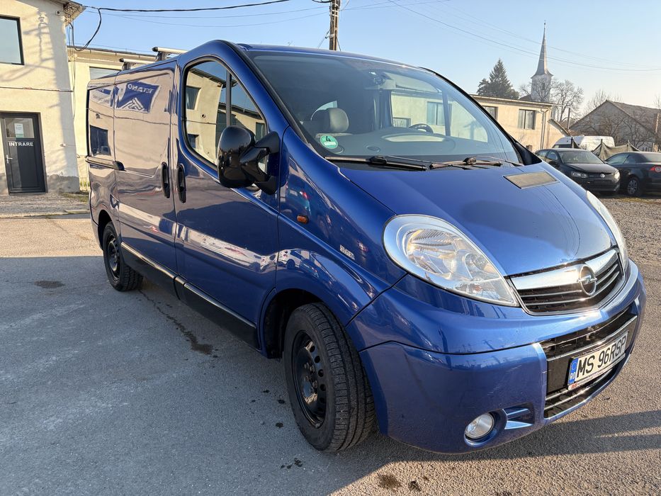 Opel Vivaro 2012 Euro5