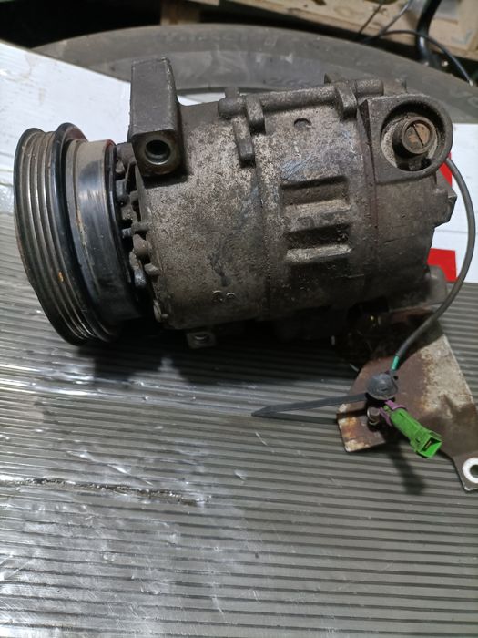 Compresor aer condiționat a.c climatizare Volkswagen SKODA Audi...