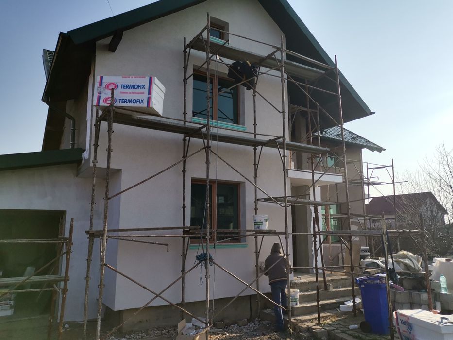 Izolați cu polistiren