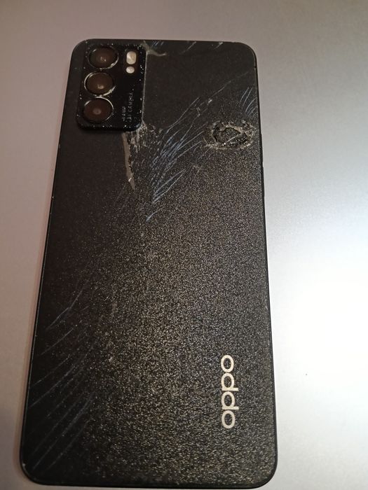Vand oppo reno 6 5g PREȚ FIX!