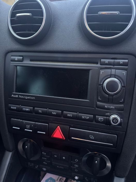 Navigatie MMI Plus Audi A3 8P ORIGINALA RNS-E - Mono Color