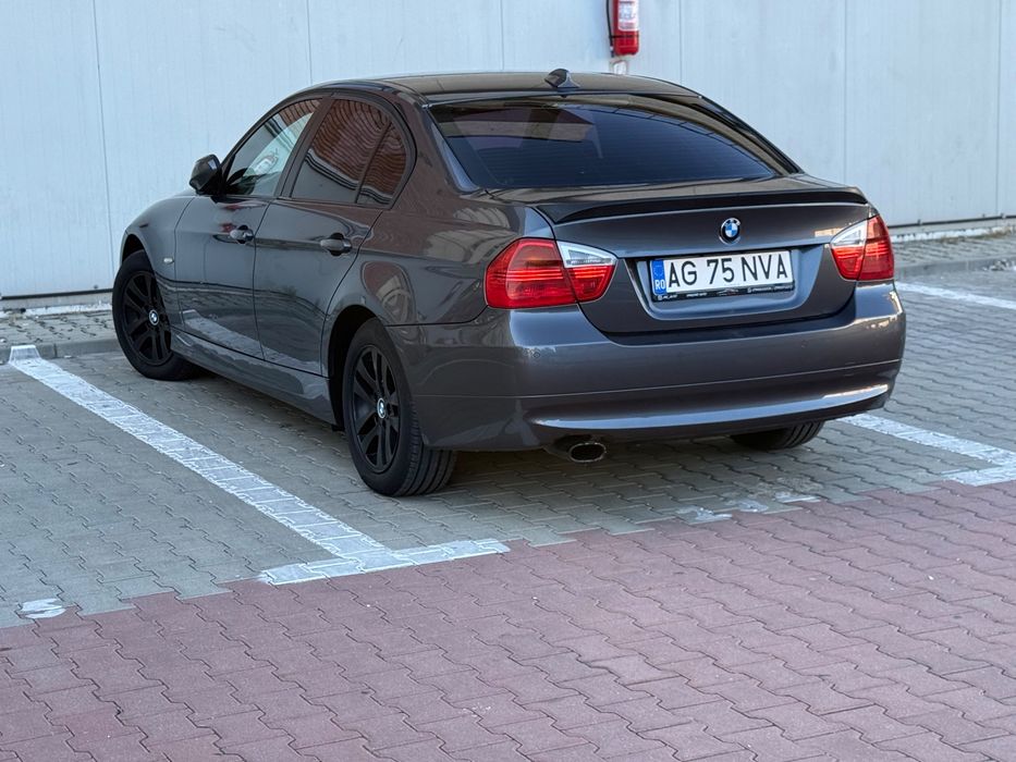 Bmw/e90/320D/2008/navi/bi-xenon