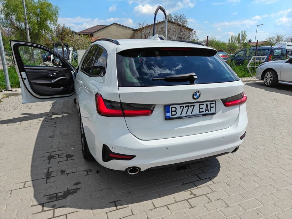 BMW Seria 3 BMW Seria 3 G21 318i Touring 2021