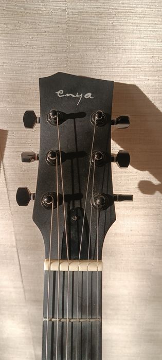 Трансакустическая гитара Еnya