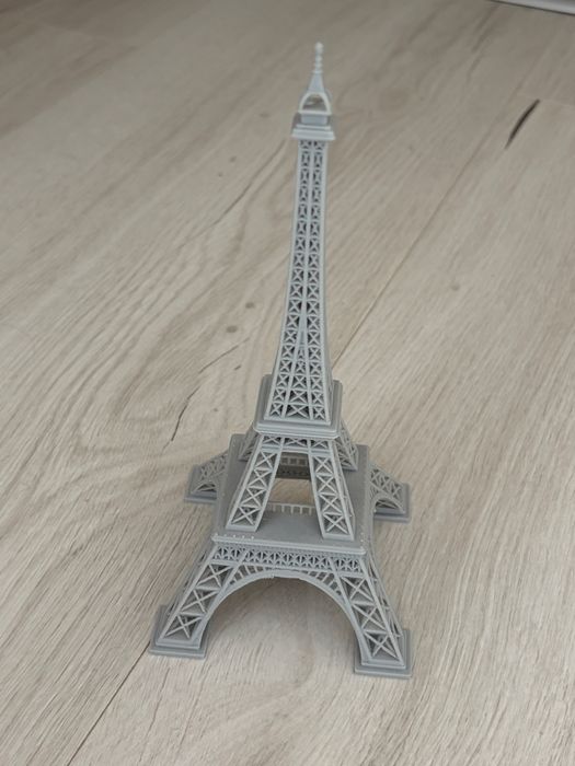 3D принтирана Айфелова кула