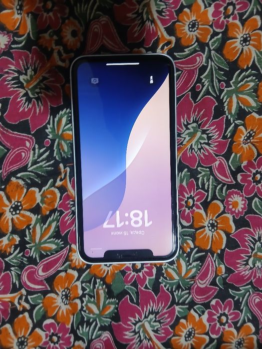 Iphone xr 17 pro 128gb 17pro korpus taqilgan