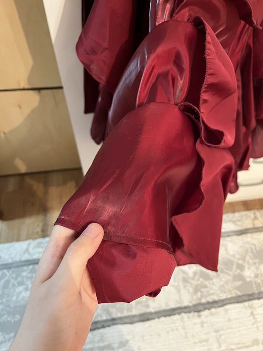 Новое бордовое платье