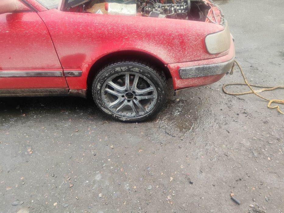 Балон Ауди мерс потходит