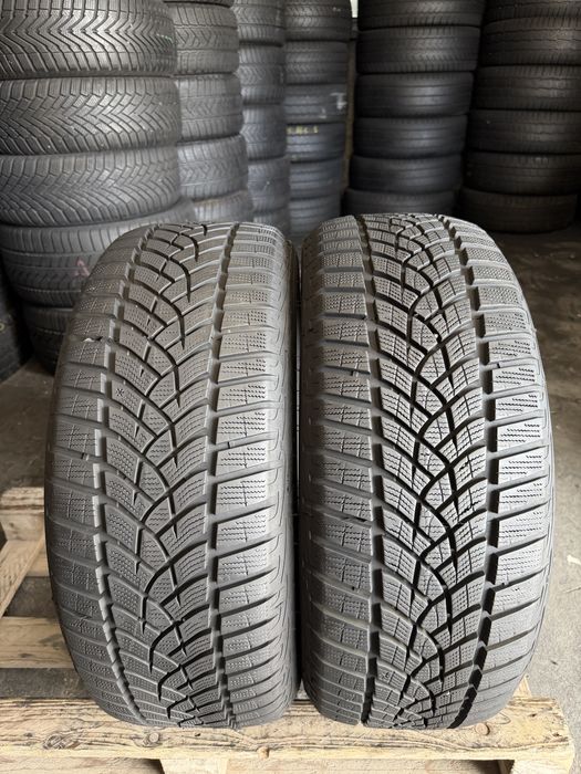 2 anvelope iarna 225/55/17 , GoodYear !