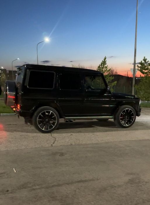 Mercedes-Benz G500