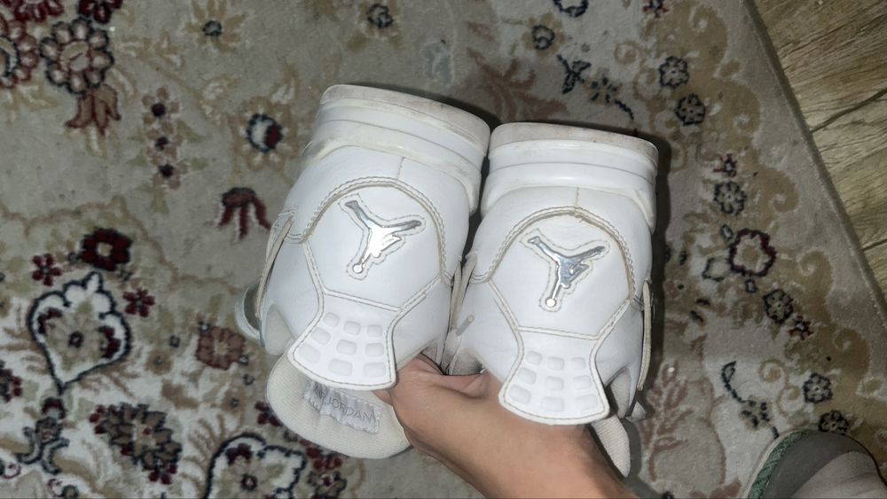Air Jordan 4 White 38-39 размер