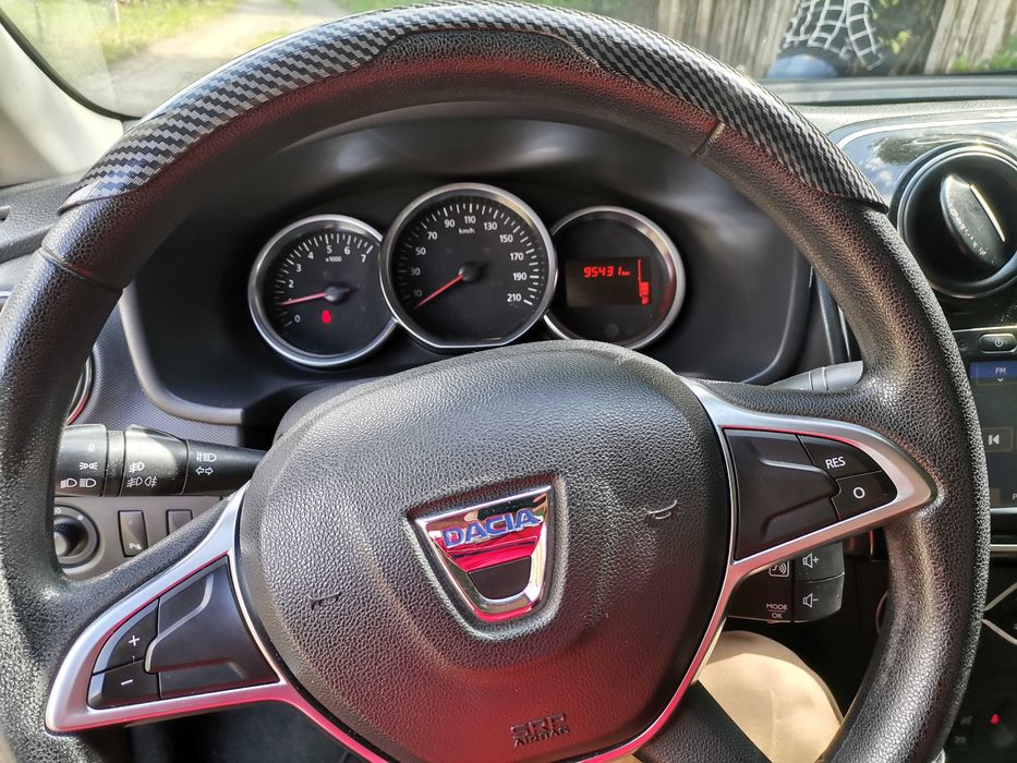 Dacia  Logan  1.0  sce