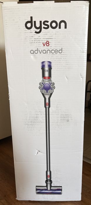 Vand Dyson V8 advanced nou, nefolosit, in cutie!