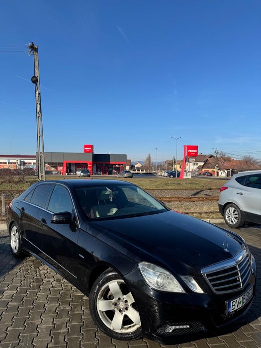 Mercedes benz E220