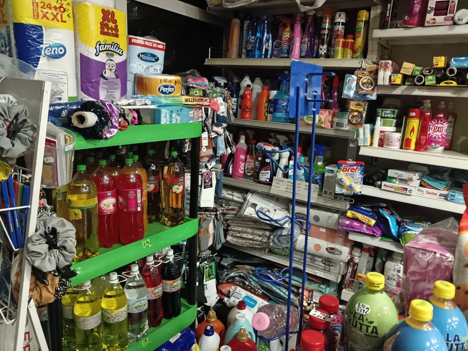 Хранителен  магазин под наем,обект подходящ за офис салон и др.