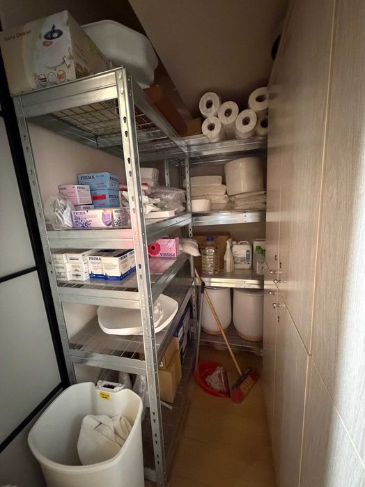 Rafturi de depozitare (2 bucati)