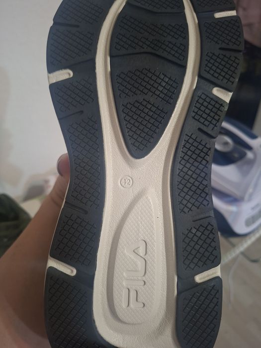 Adidasi Fila  noi