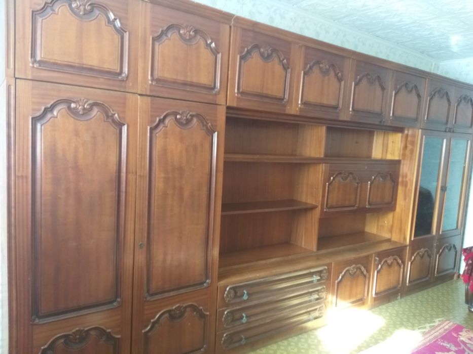 Стенка РУМЫНИЯ для гостиной комнаты