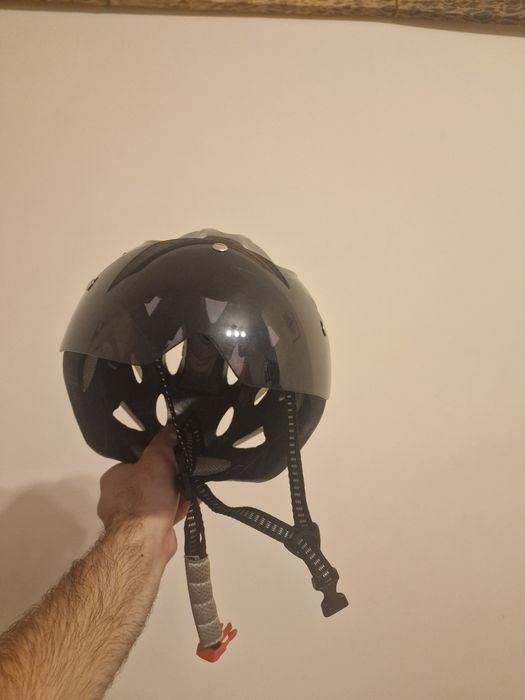 PJT Ultra-Light Magnetic Goggles Bicycle Helmet with

Visor