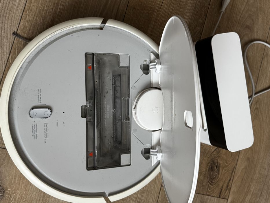 Xiaomi Mi Robot Vacuum