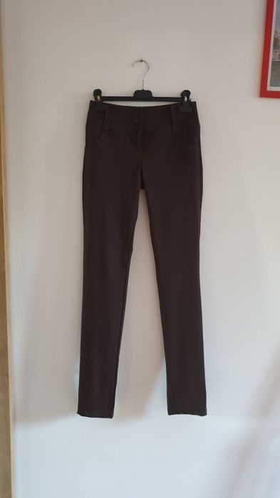 Lot haine fete XXS, stare f buna (tricouri si pantaloni)