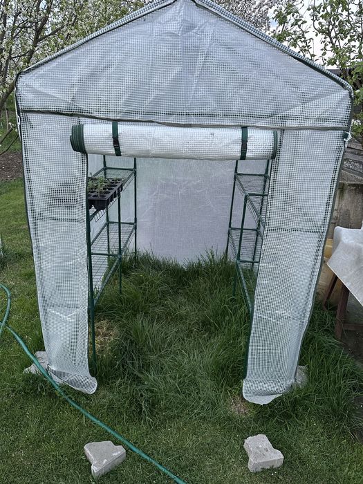 Mini sera dimensiuni 1.4x 0.73x2,04