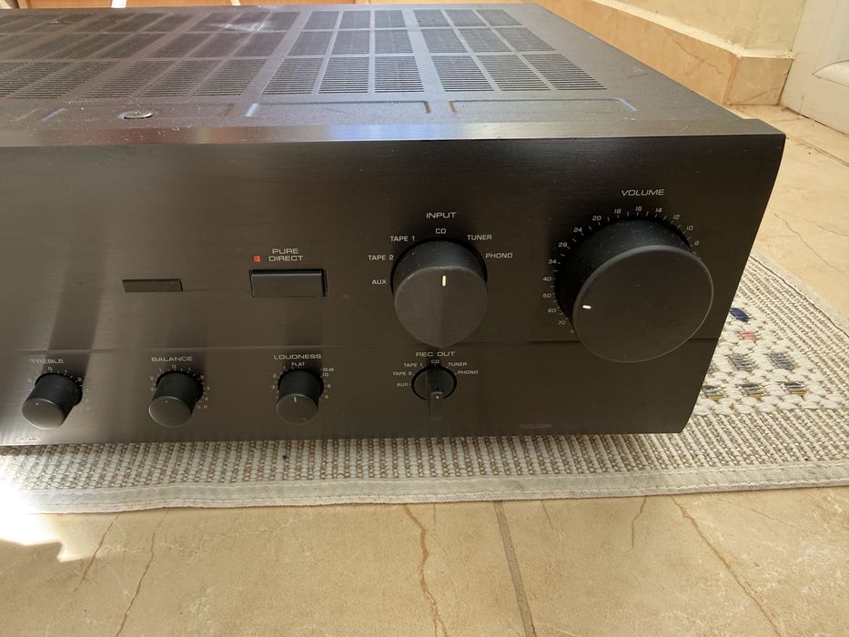 Yamaha AX-470 Стерео усилвател