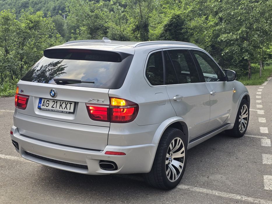Bmw X5 M pachet FULL, Euro 5, 3.0d 245cp, An 2011, Soft close uși, keyles Go/ entry, proprietar, Mașină este Impecabilă