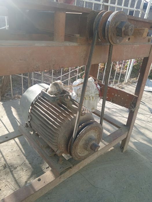 Stanok sotiladi ishlashi Yaxshi