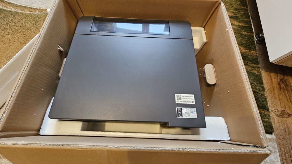 Epson l8050 la cutie,în garanție,ca nouă!