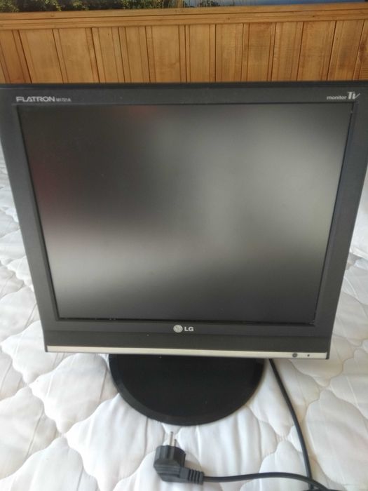 Монитор  LG Flatron