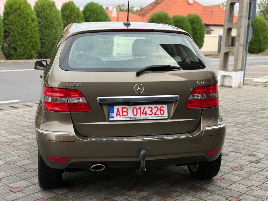 MERCEDES-BENZ B-Class 2010 — imagine 2