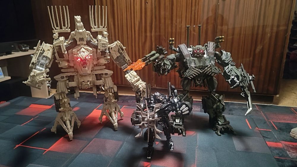 MPM NBE-01 OS KO Transformers Bonecrusher